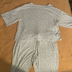 Gray/purple Leopard-Print Pajama Set